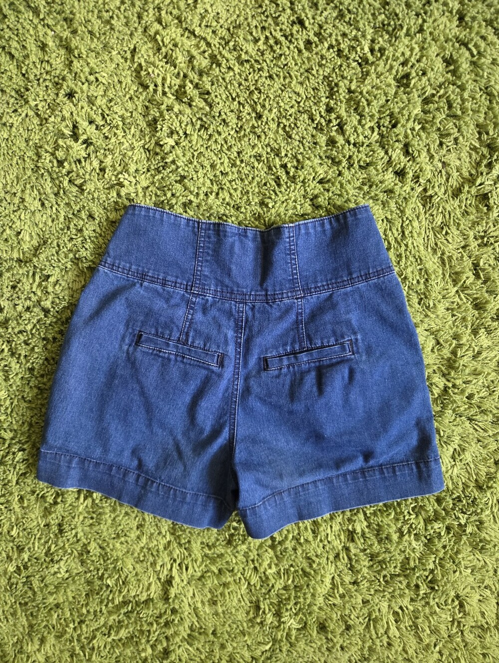 4 High Rise Shorts - Picture 4 of 13